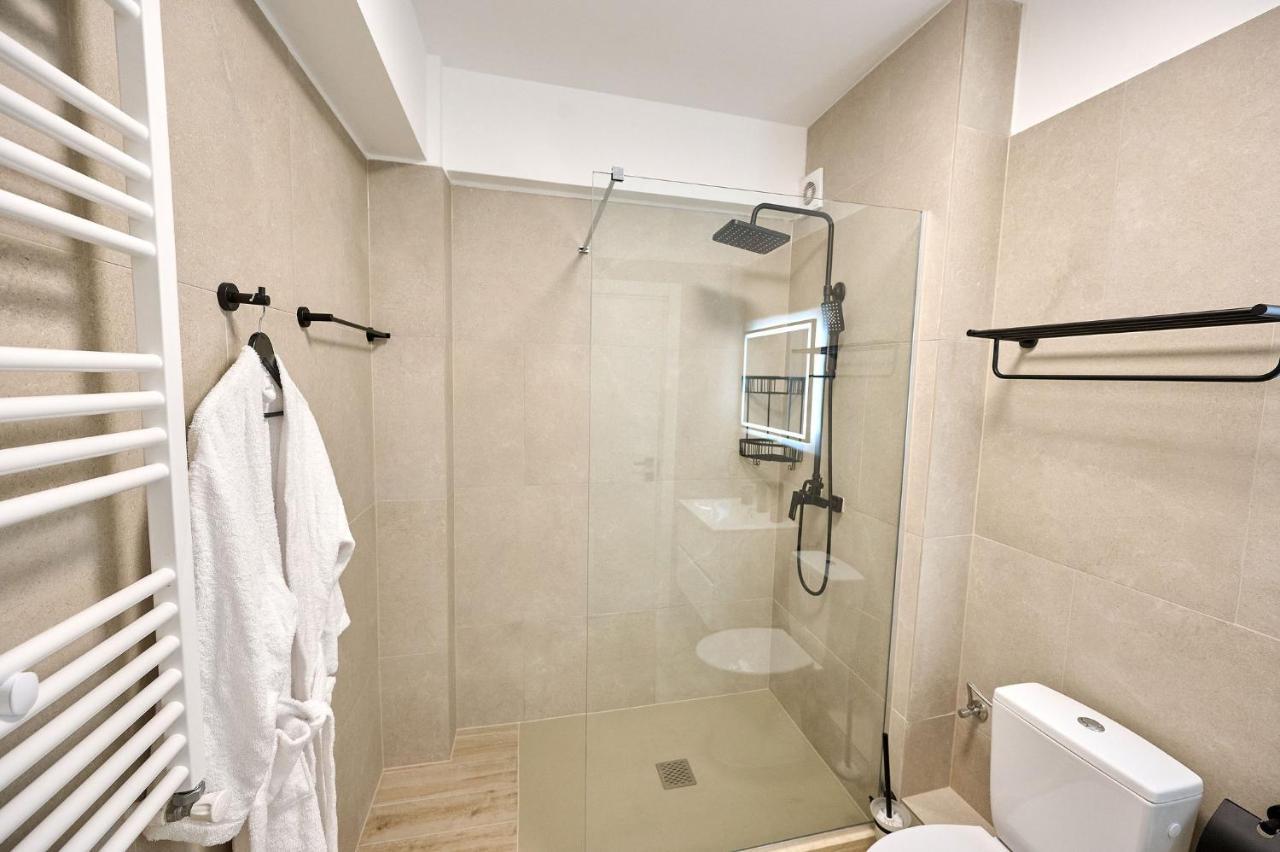 Jad Apartment In Infinity Beach Resort - Parking Mamaia Ngoại thất bức ảnh